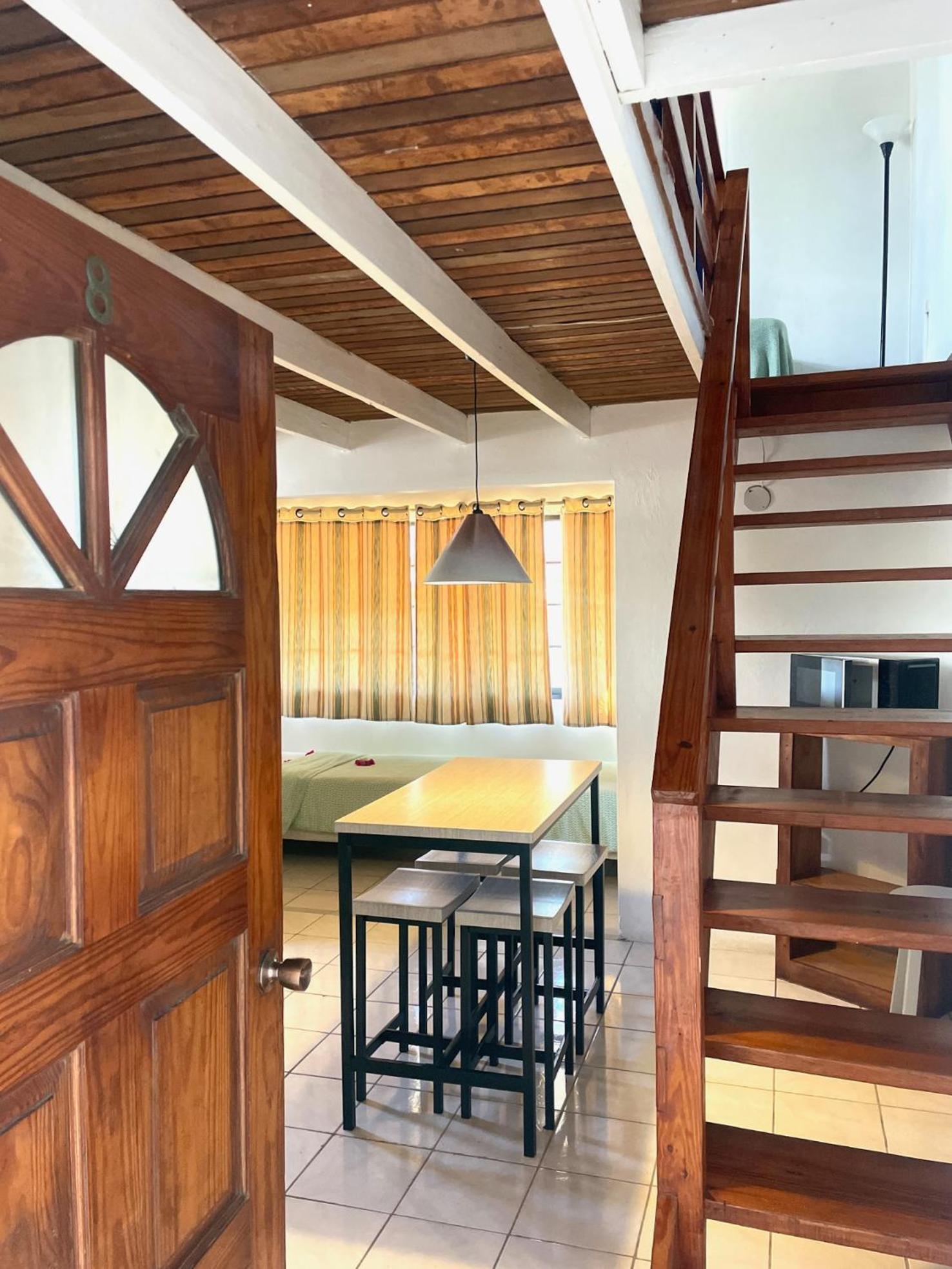Bananaquit Tobago -Stay Near The Beach Crown Point Exterior photo