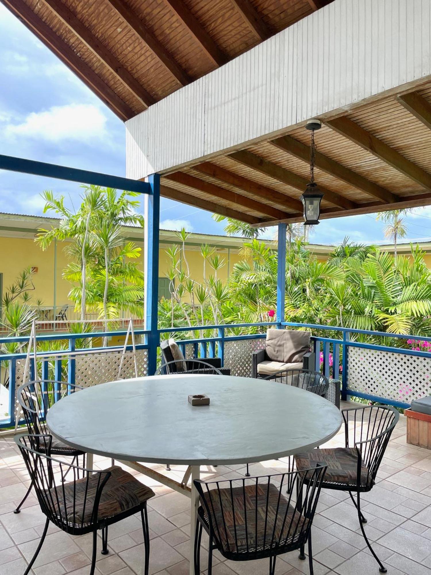 Bananaquit Tobago -Stay Near The Beach Crown Point Exterior photo