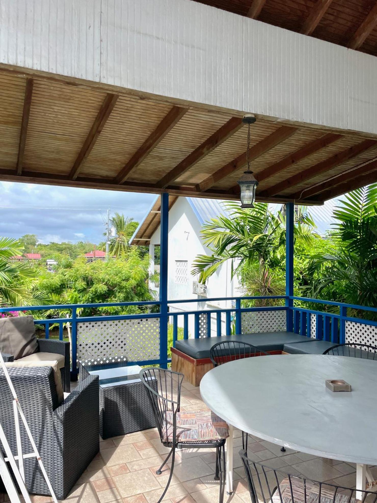 Bananaquit Tobago -Stay Near The Beach Crown Point Exterior photo