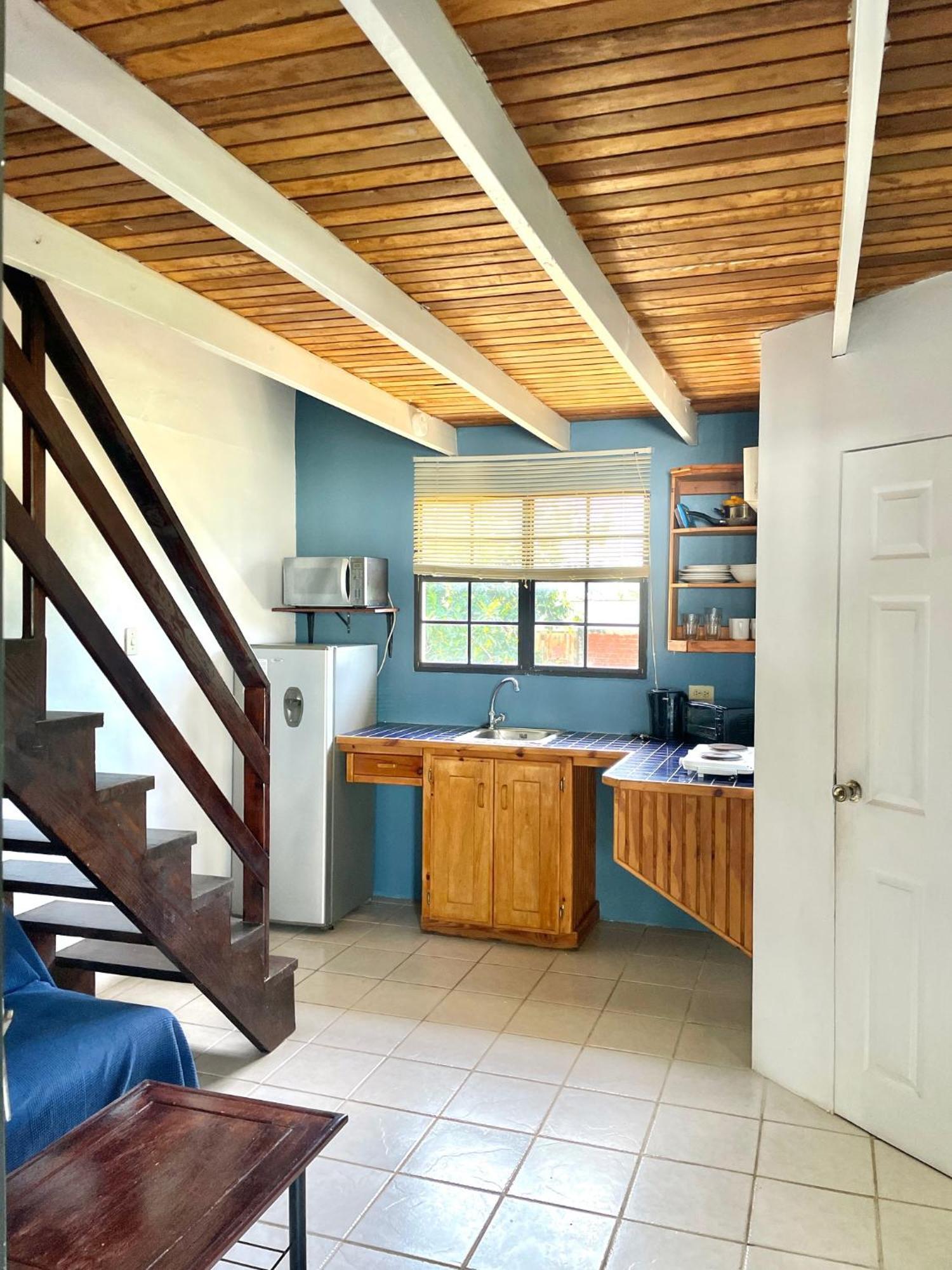 Bananaquit Tobago -Stay Near The Beach Crown Point Exterior photo
